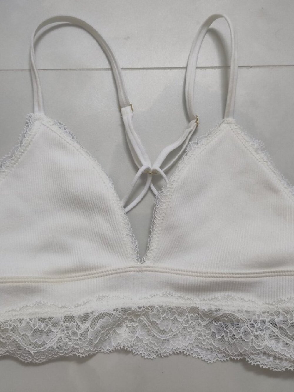 Abercrombie Lace Triangle Bralette - White
